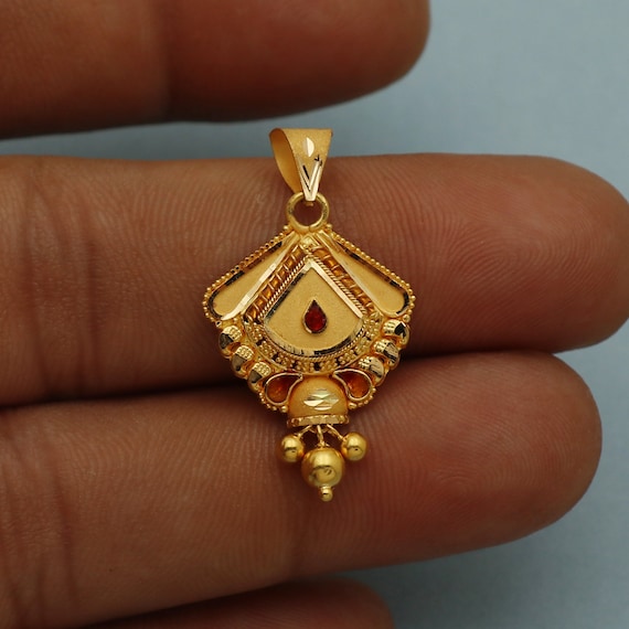 Pure 22k Gold Pendant Jewelry Traditional Indian Gold Jewelry