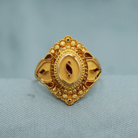 Buy quality 22k gold ganeshji heavy weight gents antique ring in Ahmedabad