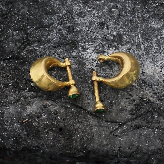 mens gold earrings designs,gold earring for man price,gold studs for mens  online india,men's si… | Stud earrings for men, Black hills gold jewelry,  Cz stud earrings