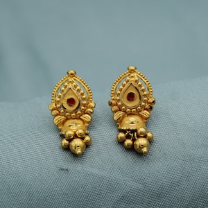 22k Gold Stud Earrings Handmade Yellow Gold Earrings for Women Vintage Antique Design Indian Gold Earrings Jewelry Gift for Women Etsy Canada