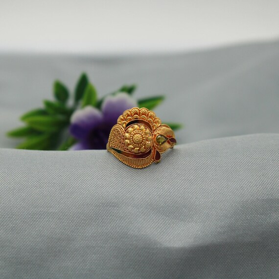 Red Kempu Stone Wedding Collection Floral Design Antique Gold plated  Adjustable Finger Ring