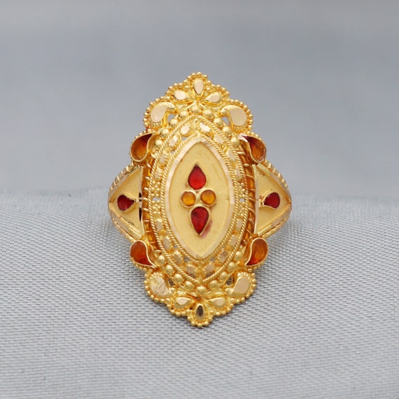 Golden Designer Pure Gold Ring at Best Price in Bhopal | Apsra Jewellers