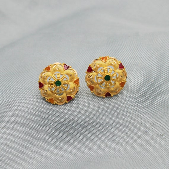 Traditional Maharashtrian Bugadi Gold Earrings By Lagu Bandhu - Lagu Bandhu