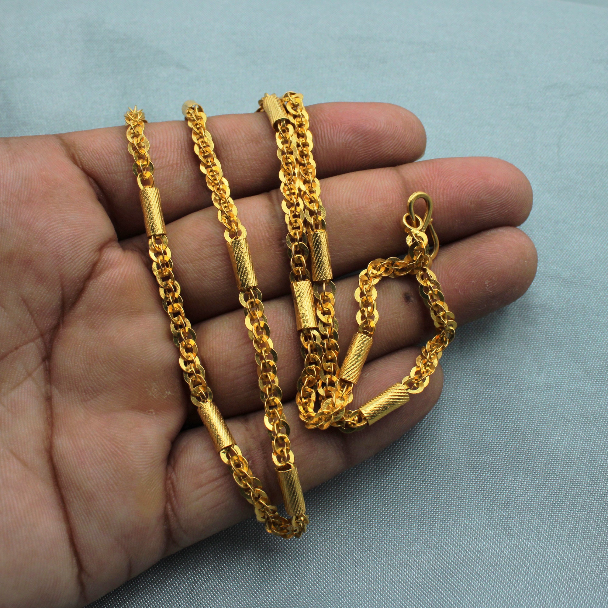 22K Solid Gold Round Wire – 30 Gauge (0.25mm) – 1 Foot – For Jewelry Making