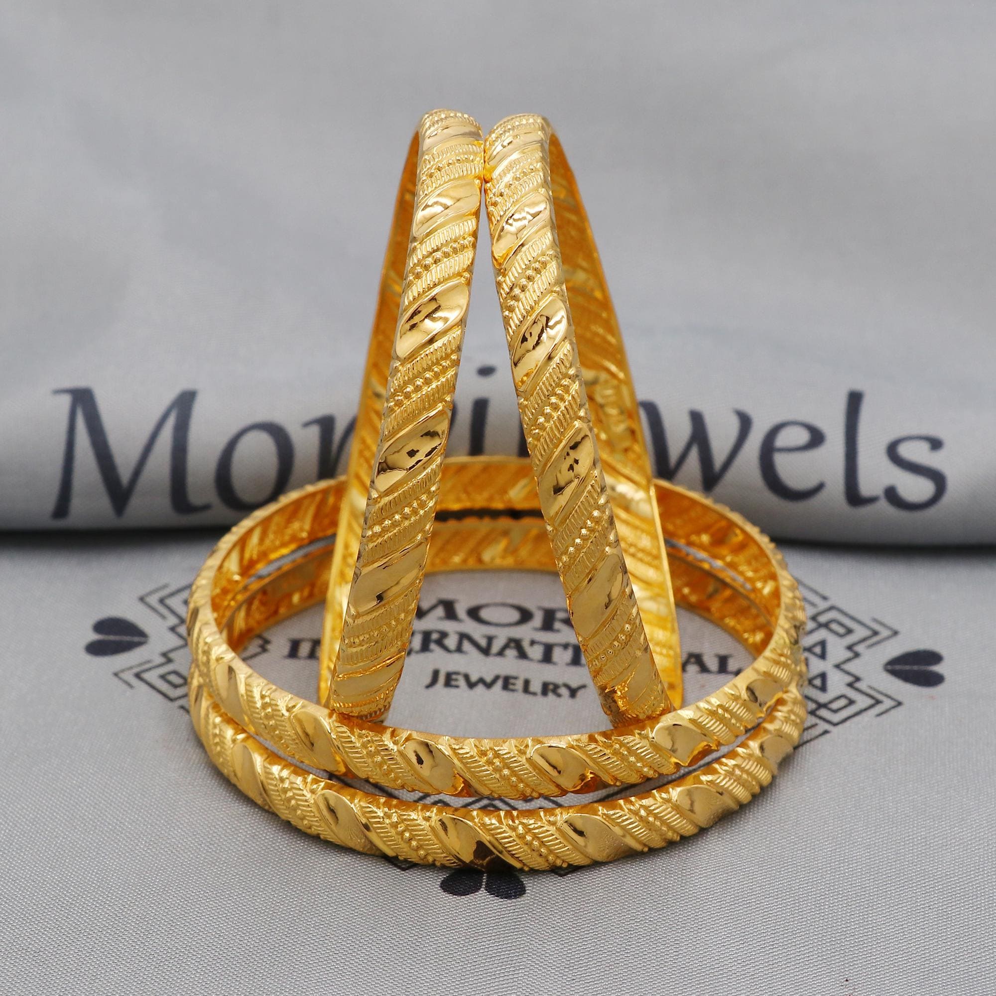 d*t様 visvim I.C.T. 22 VINTAGE BANGLE Ind Pure 22k Gold Bangles Indian Handmade Vintage Design, Traditional