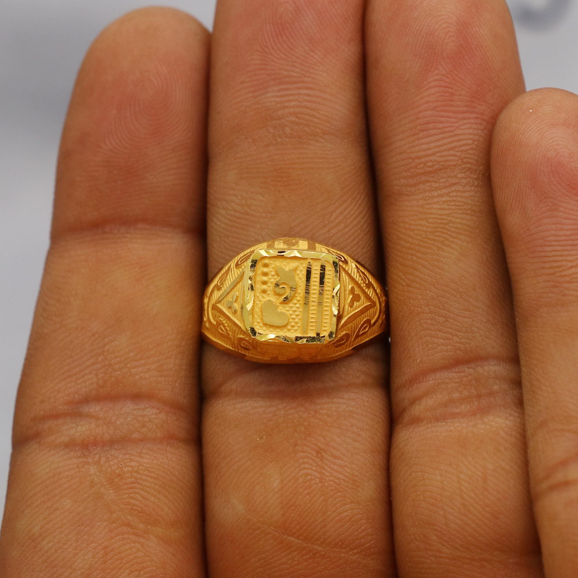 Hand Carved 22k Solid Gold Ring Handmade Jewelry, Vintage Antique
