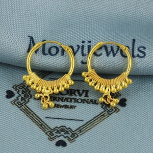 Aros de cuentas de oro amarillo de 22 k, aretes de cartílago hechos a mano para mujer, aros pequeños, aretes de oro indio para adolescentes, K5867