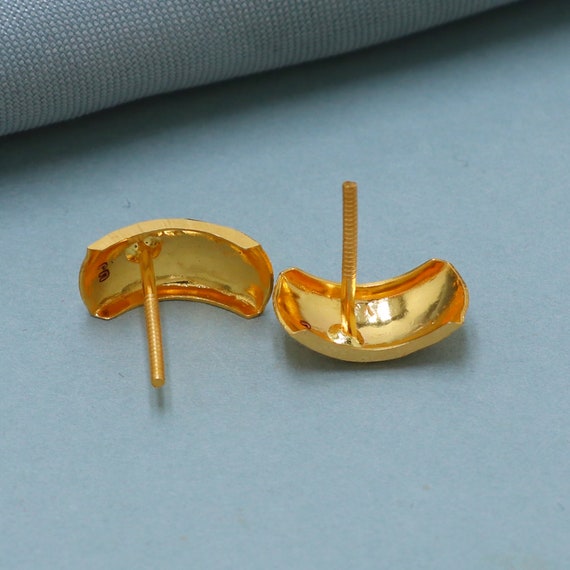 Share 239+ gold half ring earrings best
