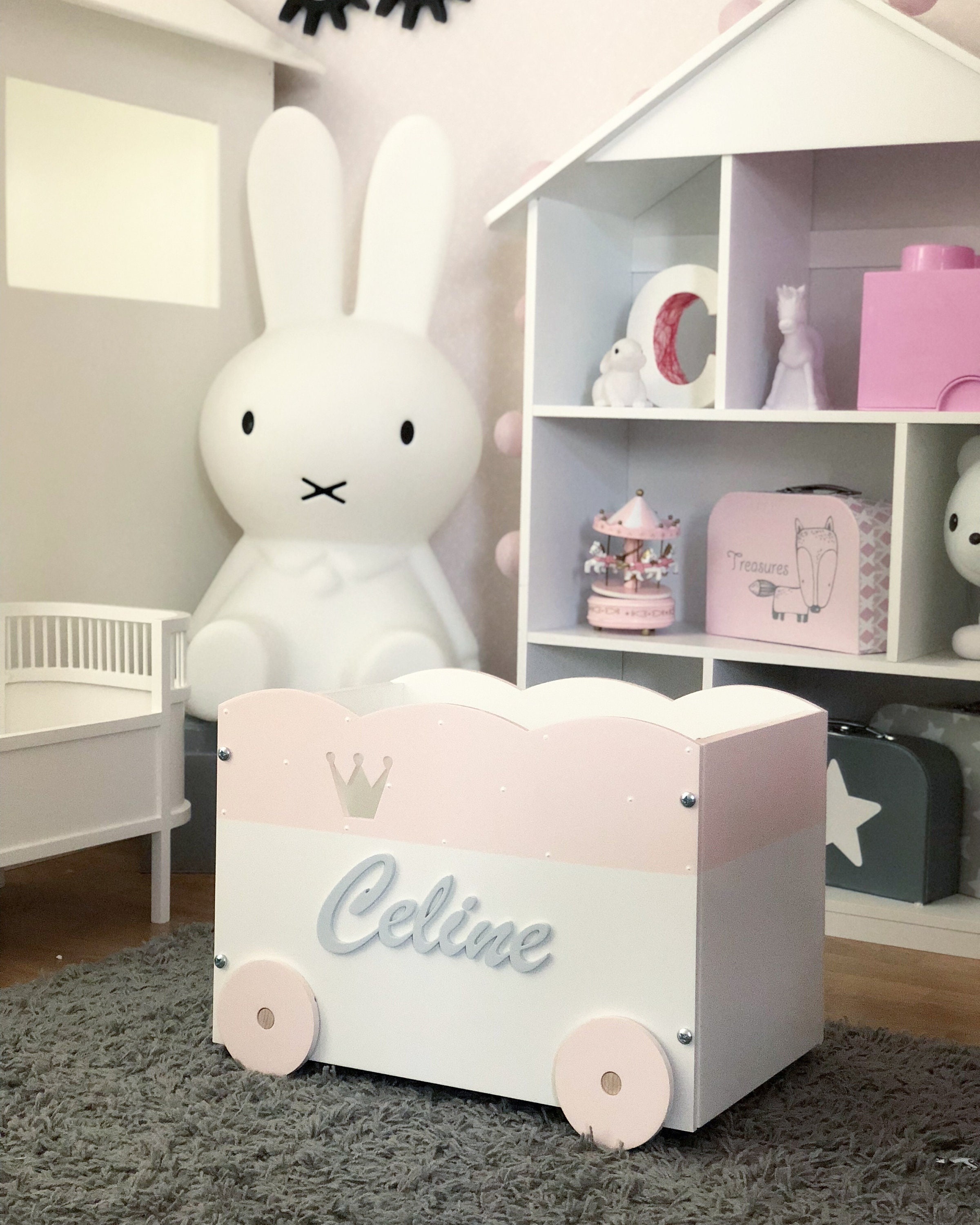 Personalisierte Holz-Spielzeugkiste Mit Rollen & Motiv – Stapelbar, Mit Namen, Ideal Als Kinder-Geschenk