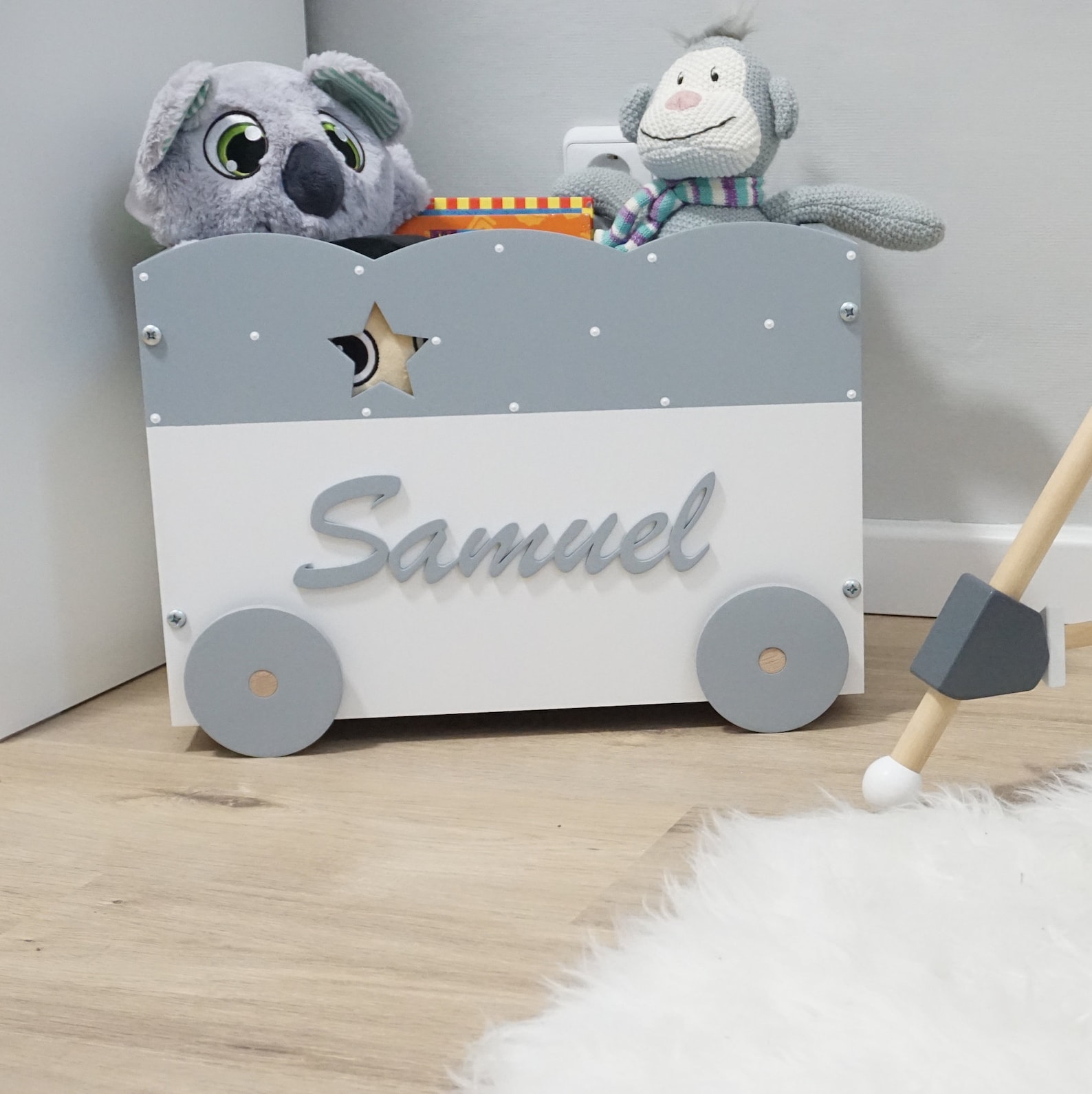 Personalisierte Holz-Spielzeugkiste Mit Rollen & Motiv – Stapelbar, Mit Namen, Ideal Als Kinder-Geschenk
