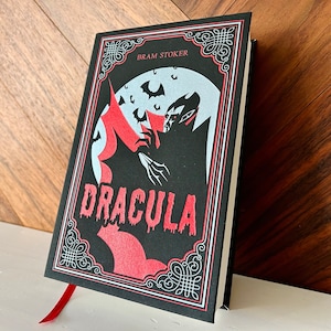 Dracula Bram Stoker Book Best Seller Collectible Special Gift Edition Book Classic Literature Gothic Vampire Book Collection Metallic Cover