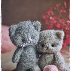 CAT Knitting Pattern PDF, Stuffed Knitted Animal Tutorial