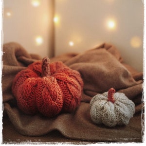 CABLE PUMPKIN lavorato a maglia, modello a maglia, modello pdf HALLOWEEN, arredamento per la casa in peluche lavorato a maglia