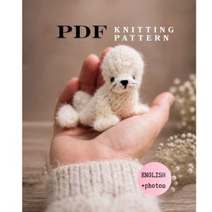 Strickanleitung für eine Robbenbabypuppe (PDF), Stofftier, flach gestrickt mit 2 Nadeln, Deko-Ideen fürs Kinderzimmer