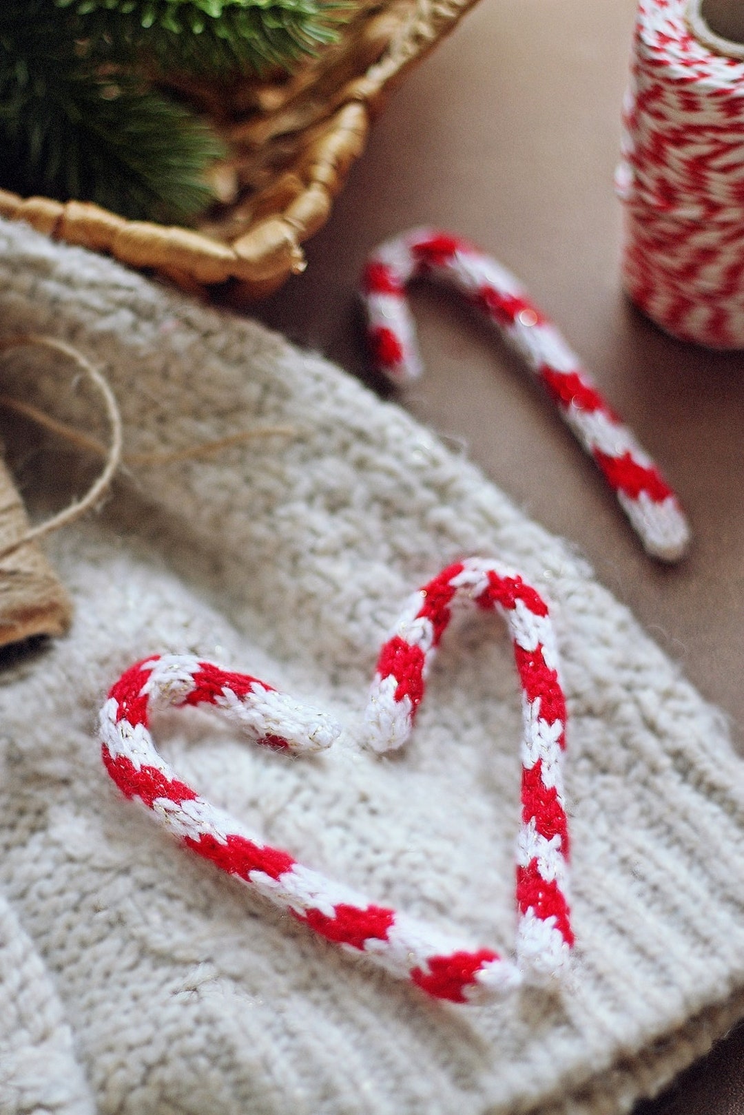 Christmas Candy Cane KNITTING PATTERN Pdf. Knitted Christmas Tree
