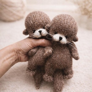 OTTER Knitting Pattern PDF, Easy Stuffed Knitted Animal tutorial