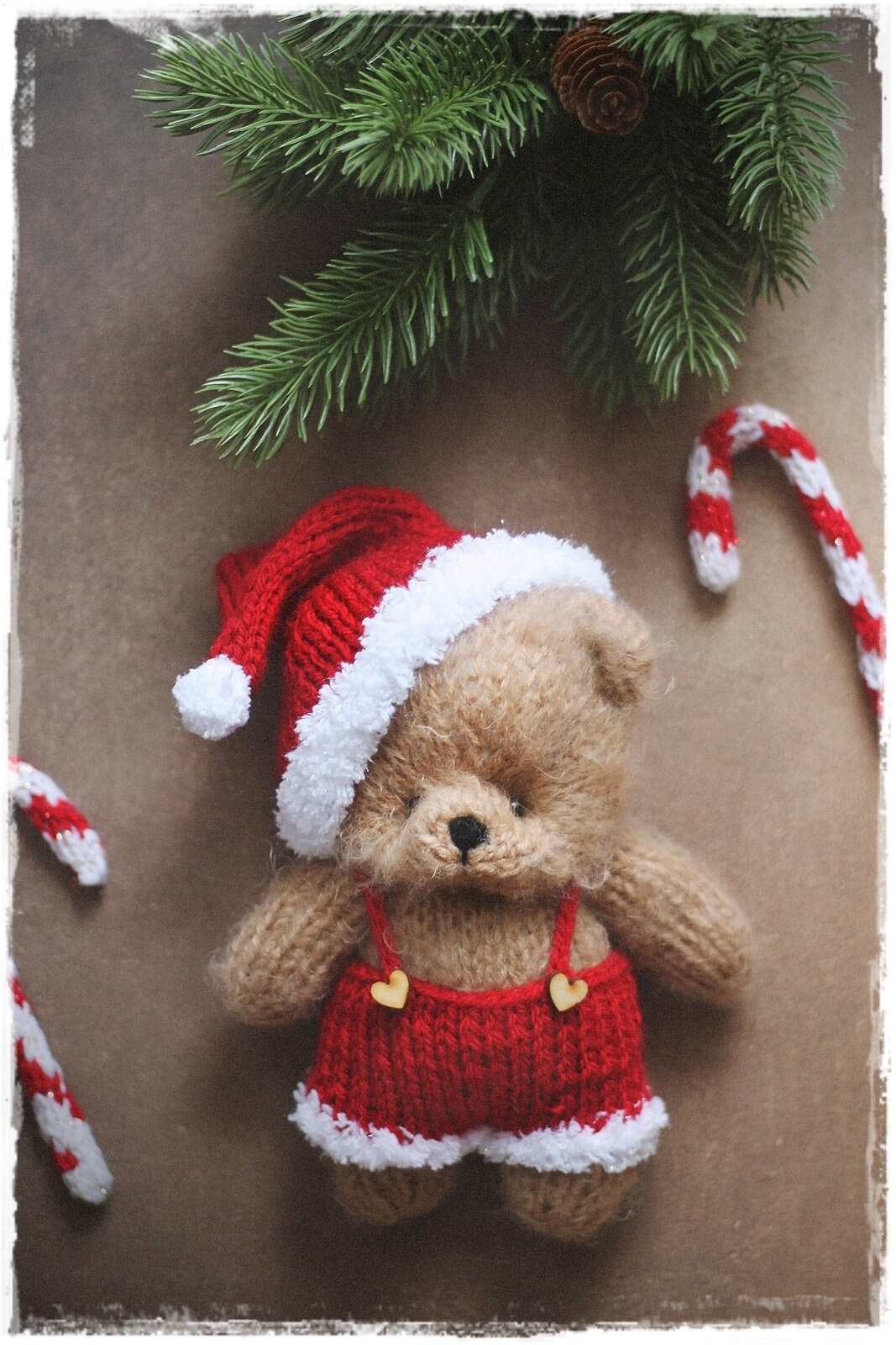 PATTERN PDF, Santa Claus KNITTING outfit for 18cm Cinnamon Teddy Bear, knitted Santa's Christmas costume