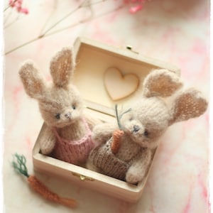 Tiny Little Bunny knitting PATTERN PDF 4,33'' 11cm knitted cute animal toy tutorial, rabbit for newborn session zdjęcie 5