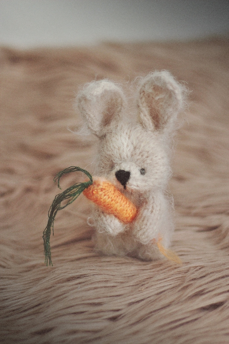 Little Rabbit, Small Knitting Bunny PDF PATTERN, knitted animal toys image 2