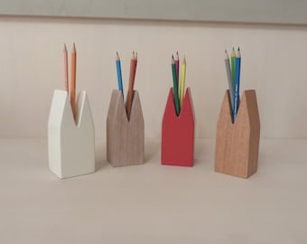 Dom Pen Holder