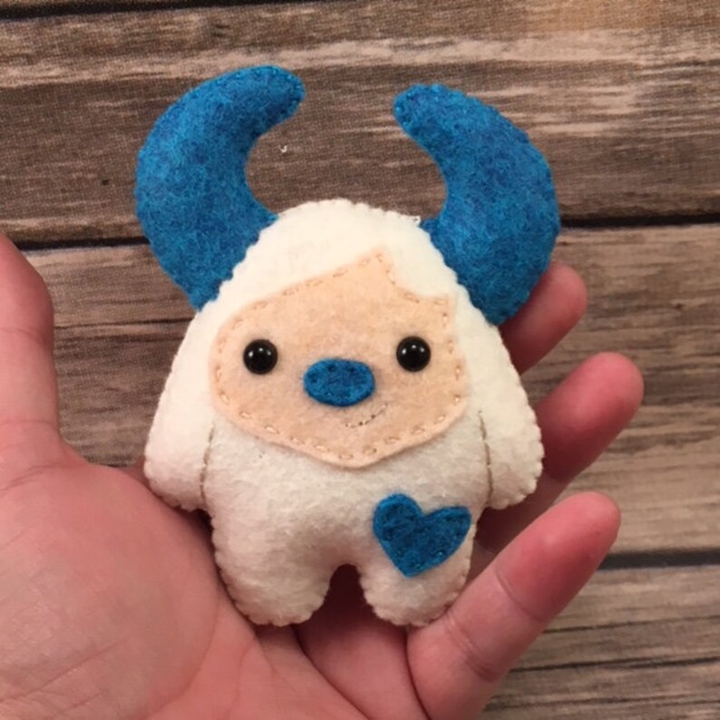 Christmas Sewing Pattern Yeti Felt Pattern Felt Doll Felt | Etsy