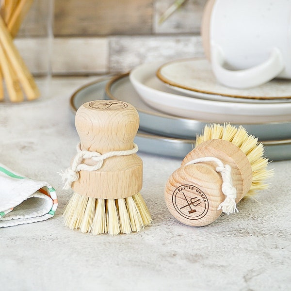 Wooden Dish Brush - Beech Wood Washing Up Brush Pot Scrubber