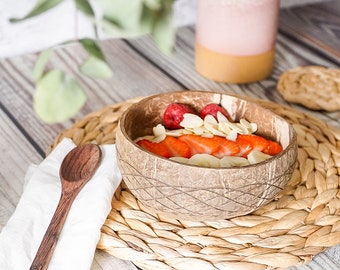 Coconut Bowl & Spoon Gift Set - Buddha Bowl Set - Upcycled Wooden Bowl - Smoothie Bowl - Eco Friendly Gift - Coconut Shell Bowl -