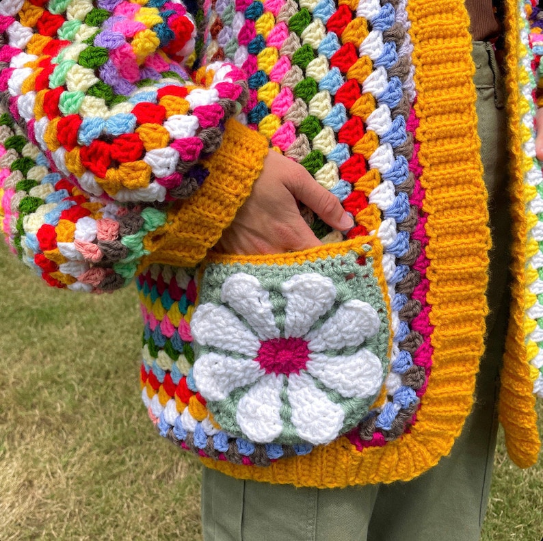 Retro Daisy Square Pattern Floral Granny Square DIY Crochet Flower Afghan Vintage-Inspired Boho Decor image 6