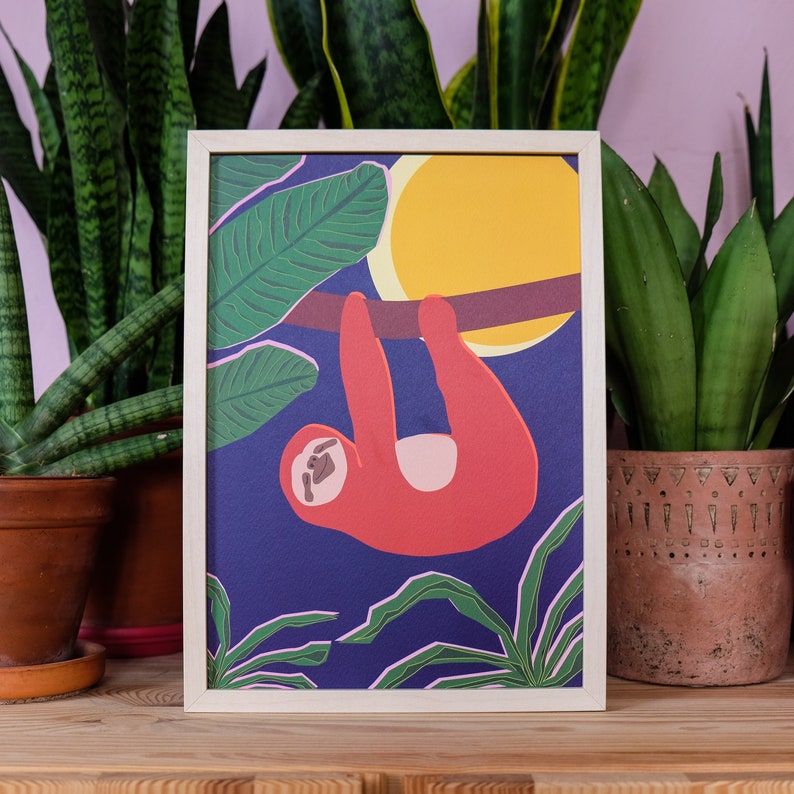 Sleepy sloth poster : Printed illustration of a sloth in the jungle by night image 2