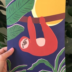 Sleepy sloth poster : Printed illustration of a sloth in the jungle by night image 3