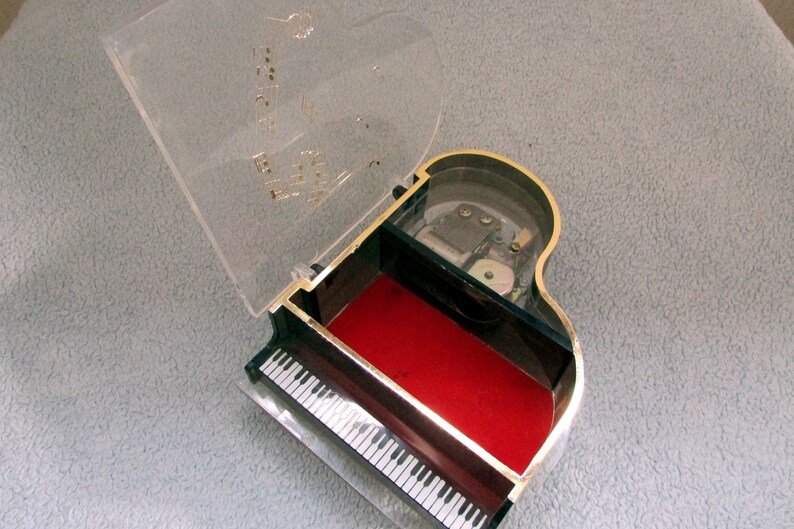 Vintage Japanese Piano Wind-Up Music Box WORKS Wonderfully