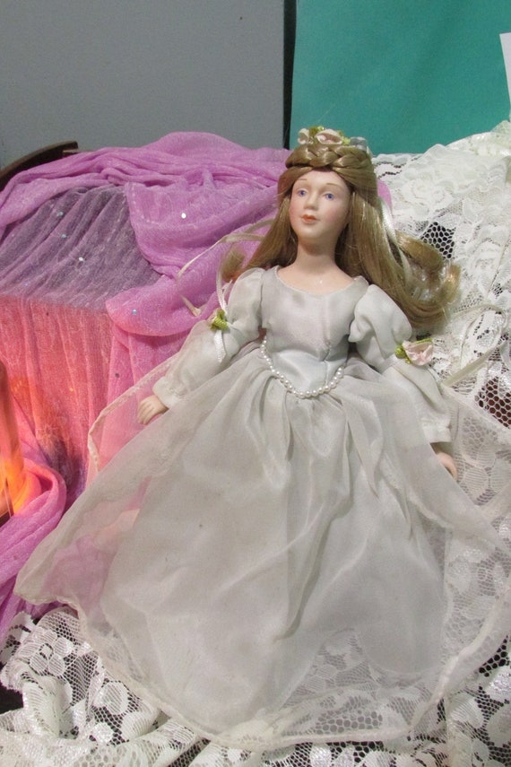 avon cinderella doll