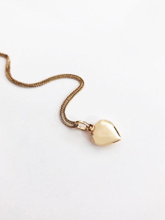 14K Solid Gold Heart Necklace Etsy