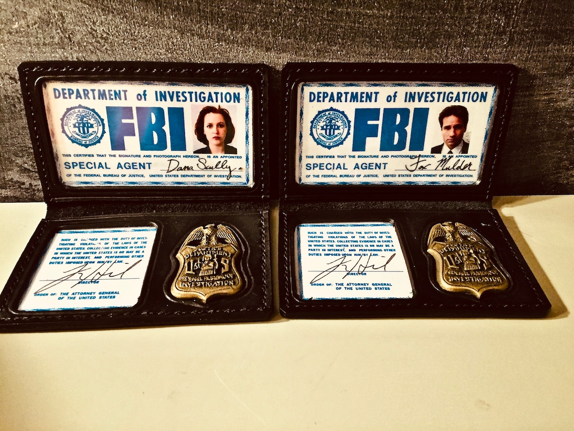 The X-files Mulder and Scully FBI Badges Screen Accurate - Etsy Australia