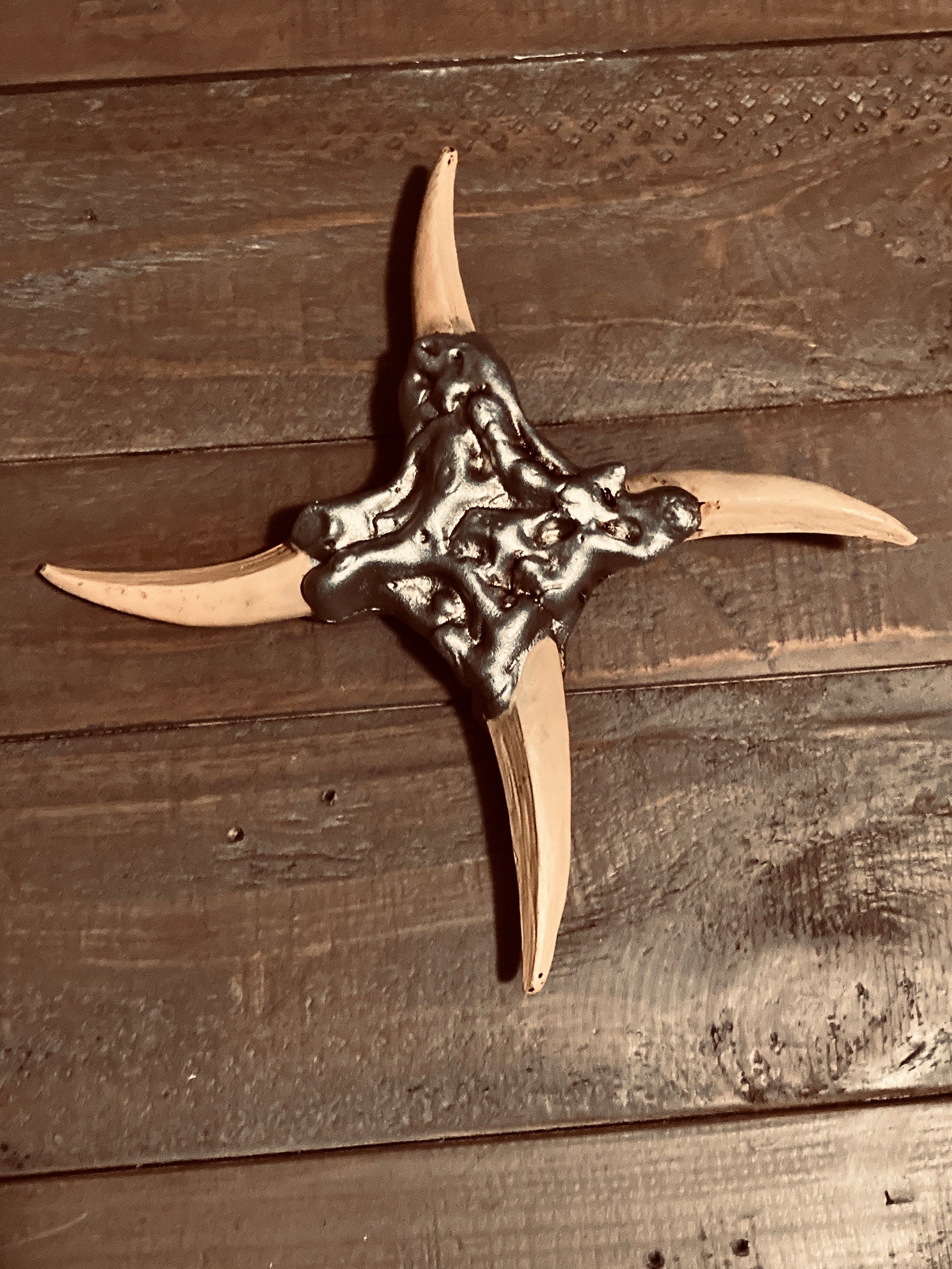 Jeepers Creepers HERO Throwing Star prop with tooth 1/1 Etsy