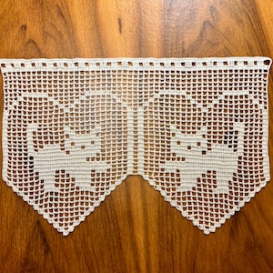 handmade cat curtain, lace cat curtain, white cotton curtain, filet curtain with cats, two panel curtain