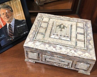 Jimmy Carter/Yasser Arafat BIBLE. Gift from Yasir Arafat in 1990. Mother Of Pearl Binding, in Matching Case. With documentation.