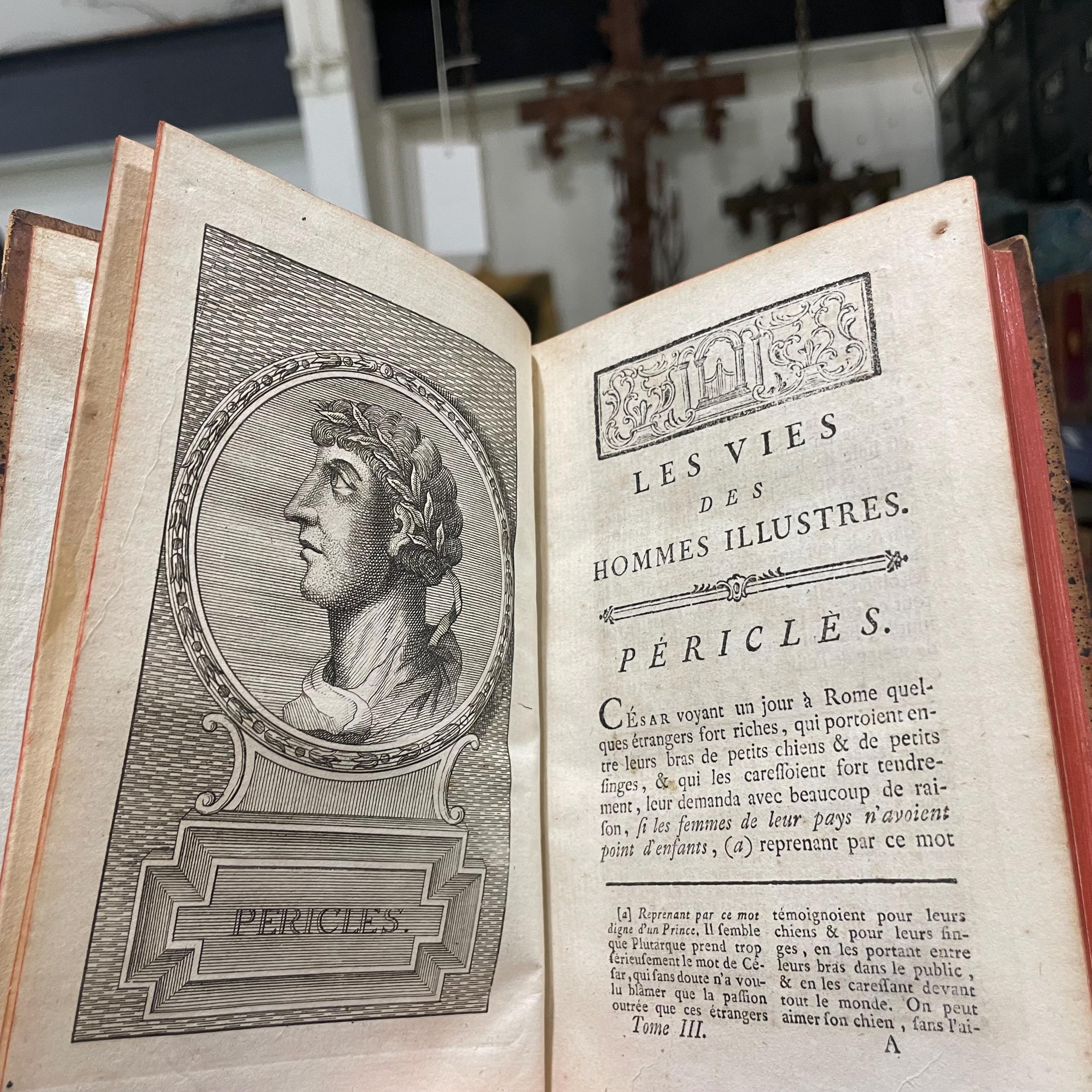 Les Vies Des Hommes Illustres De Plutarque, Traduites en français, avec des remarques historiques & critiques, par M. Dacier, de l’Académie royale des inscriptions & belles-lettres, &c. Nouvelle édition, revue & corrigée, Tome Premier. Contenant Les Vies de Thésée, de Romulus, de Lycurgue, de Numa Pompilius. TRANSLATION: The Lives Of Illustrious Men Of Plutarch, Translated into French, with historical & critical remarks, by M. Dacier, of the Royal Academy of Inscriptions & Belles-Lettres, etc. New Edition, Revised & Corrected, First Volume,
Containing The Lives of Theseus, of Romulus, of Lycurgus, of Numa Pompilius. — photograph 9.