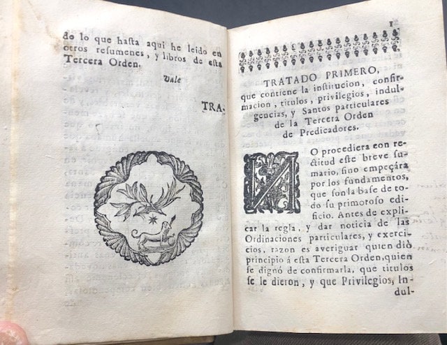 Milicia De Jesu Christo, Y Tercera Orden de Penitecia de Santo Domingo de Guzman. Origen, Confirmacion, Privilegios, Indulgencias, Regla, Constituciones, Ordinaciones, Officios, Exercicios, y Santos Particulares de dicha Tercera Ordea. (Translated:Militia of Jesu Christo, and Third Order of Penance of Santo Domingo de Guzman. Origin, Confirmation, Privileges, Indulgences, Rule, Constitutions, Ordinations, Offices, Exercises, and Particular Saints of said Third Order) — photograph 9.