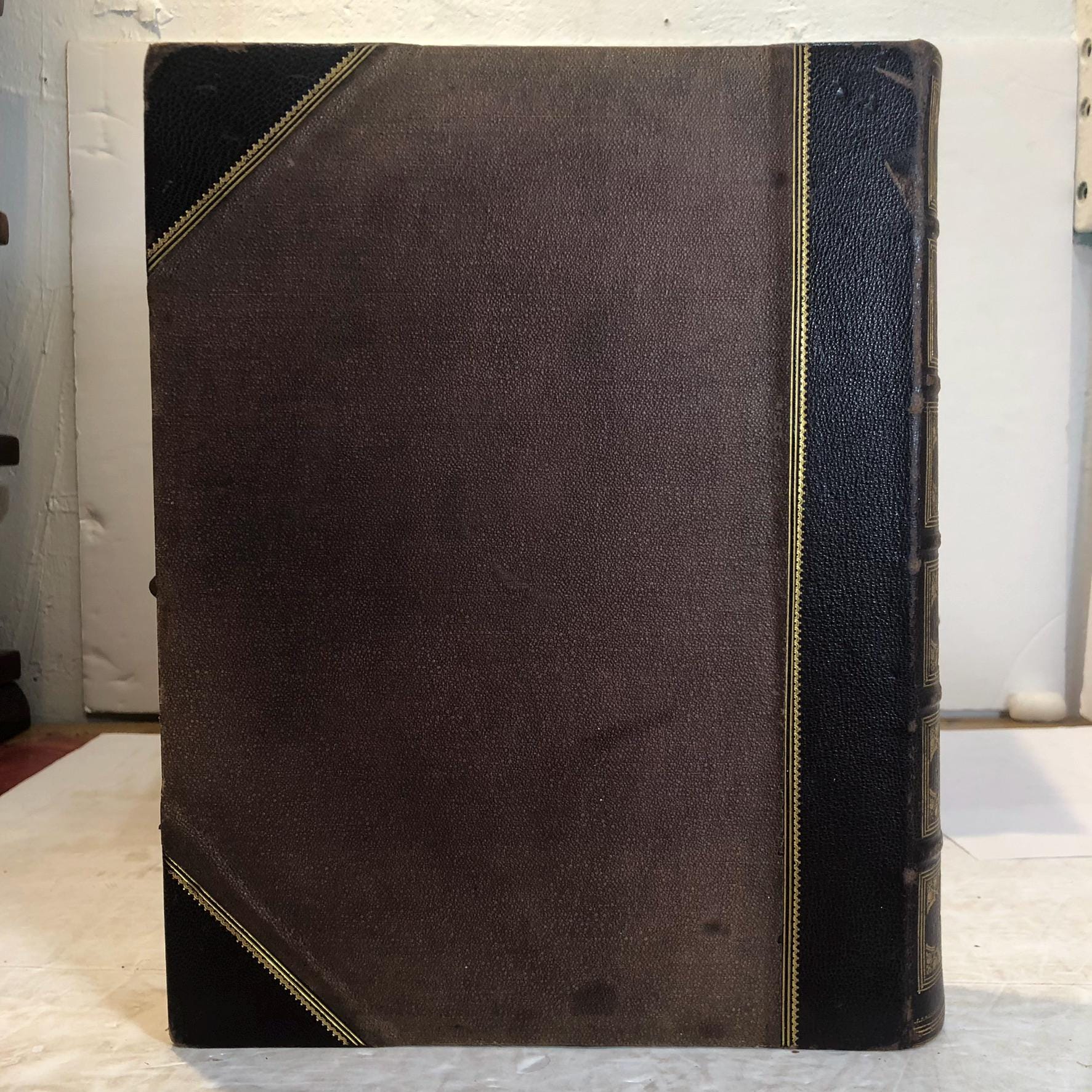 The History of Don Quixote. By Cervantes. And a Biographical Notice of Cervantes, by T. Teignmouth Shore, M.A. Illustrated by Gustave Dore. — photograph 4.