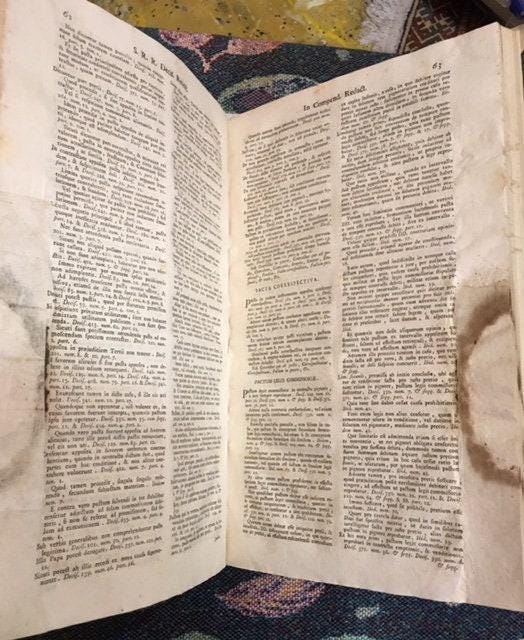 Sacrae Rotae Romanae decisiones recentiores in compendium redactae ad modum indicis per materias et tractatus sex in tomos a nonnullis Mediolanensis Athenaei sociis distcompartmentutae. TRANSLATION: "The recent decisions of the Sacred Roman Rota compiled into a compendium in the form of an index by subjects and six treatises, compartmentalized into volumes by some members of the Athenaeum in Milan." — photograph 9.