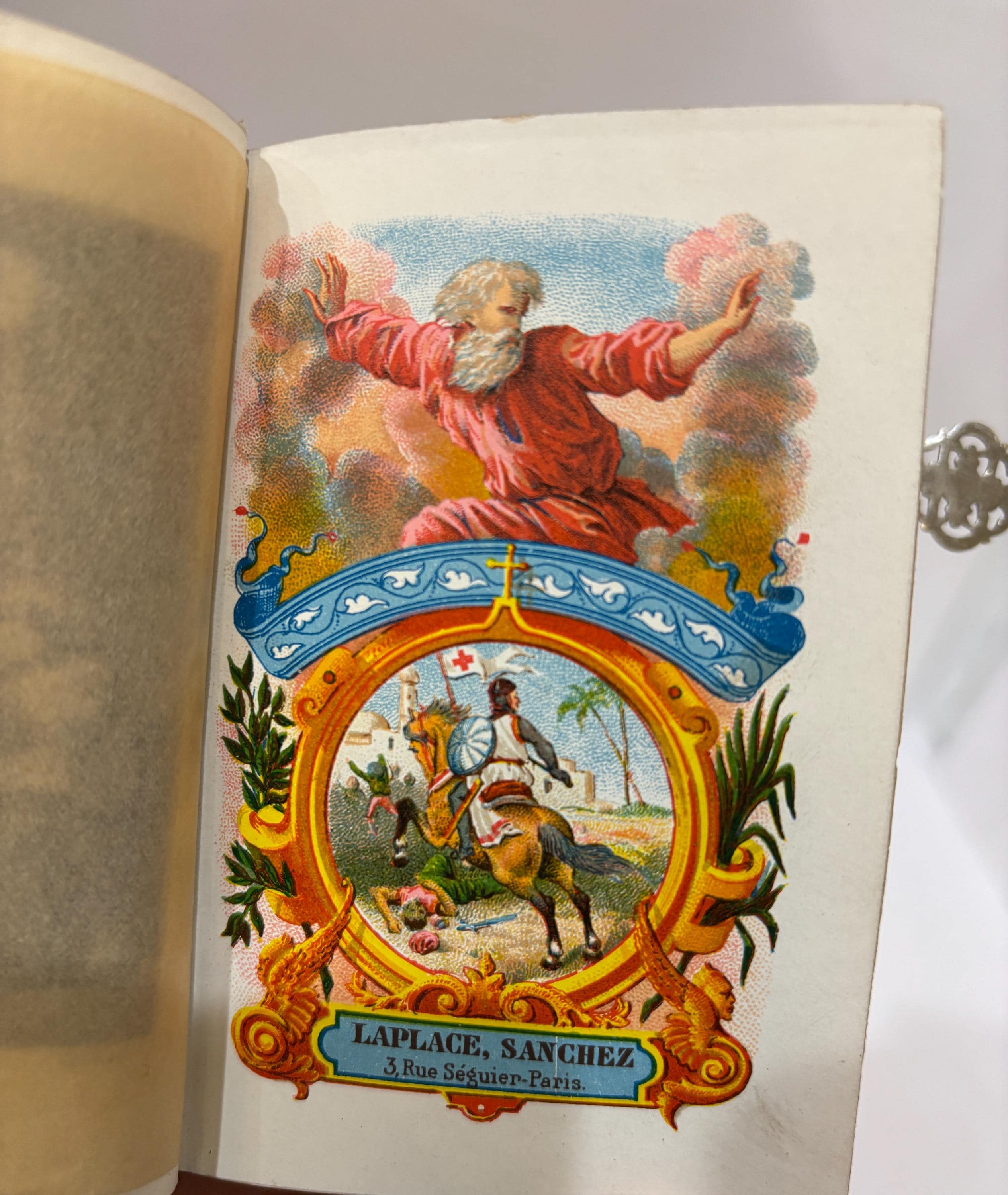 Oficio divino Para Todos los dias de fiesta y de precepto En latin y castellano Nueva edicion Aumentada Con la semana santa E ilustrada con laminas finas Translated: Divine office For All the feast days and days of obligation In Latin and Spanish New edition Expanded With holy week And illustrated with fine plates. Spanish Language, Color Plates. — photograph 4.