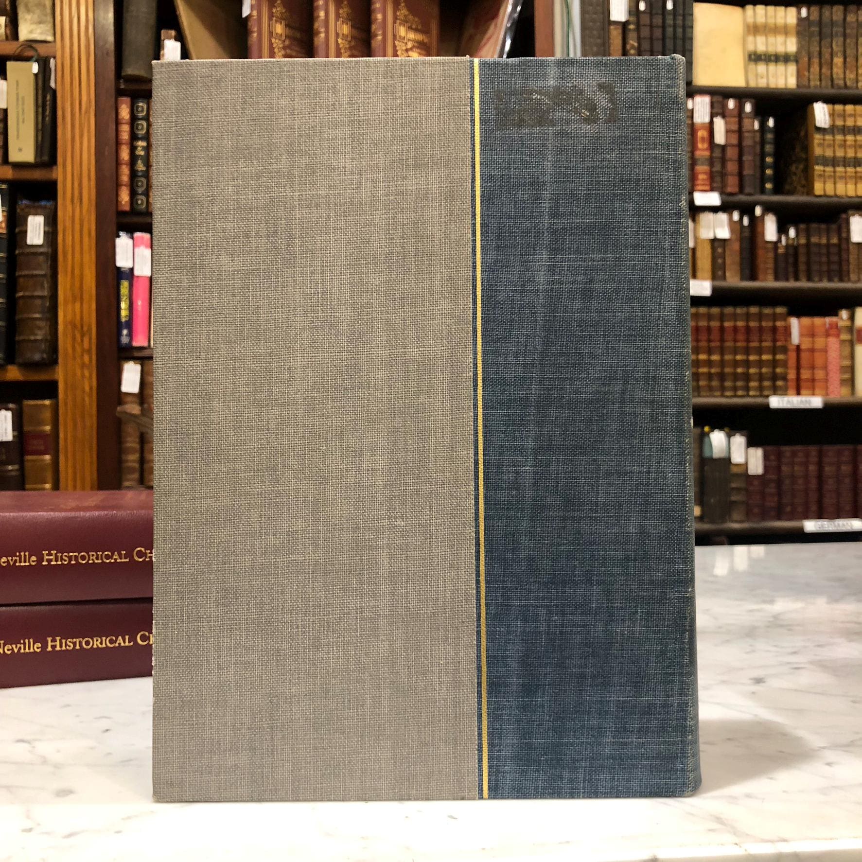 One Hundred Books Famous in Science Based on an Exhibition Held at The Grolier Club (no dj, ex-lib ) Limited Edition of 1000 Copies — photograph 6.