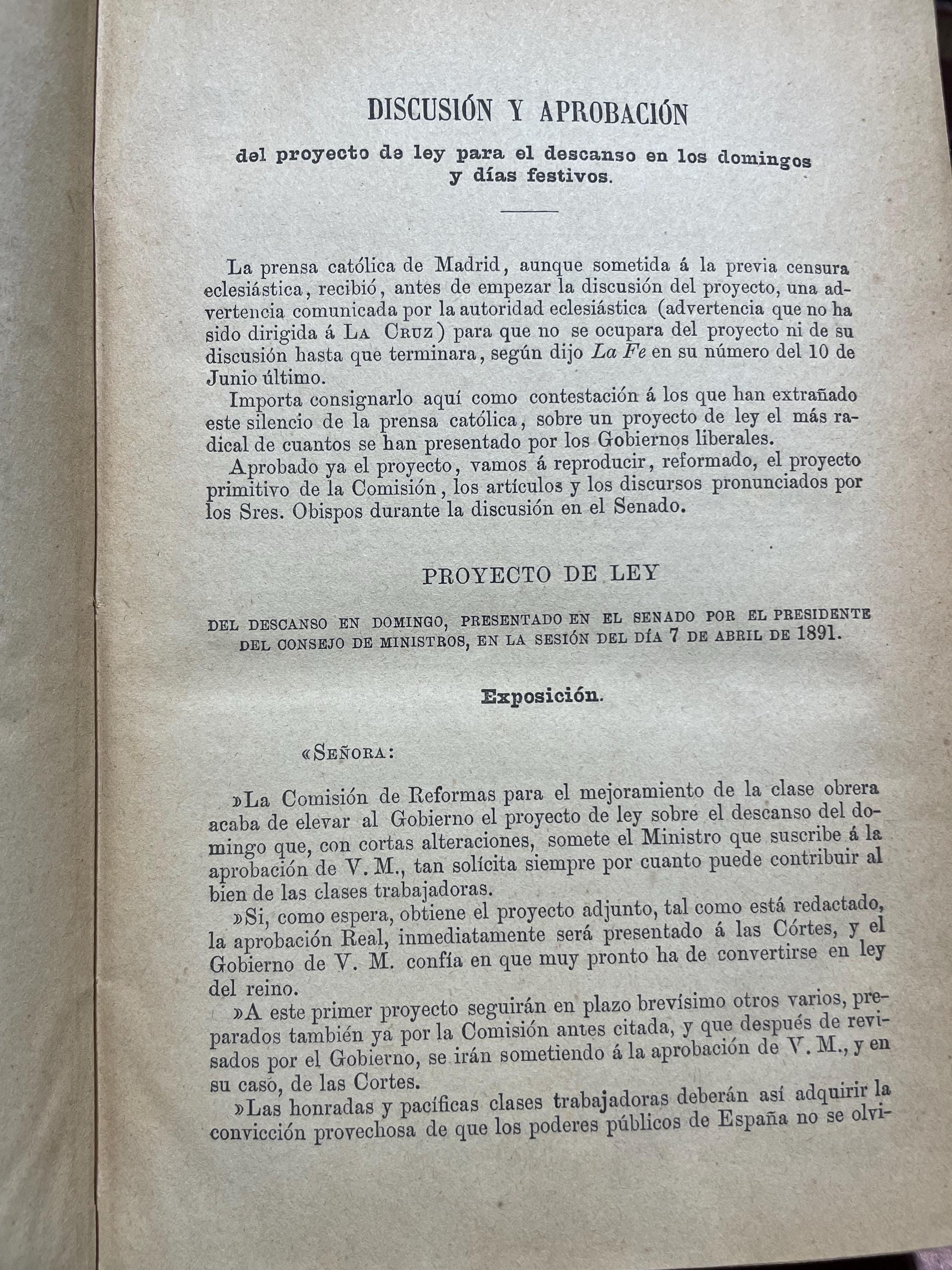 La Cruz Revista Religiosa De Espana Y Demas paises Catolicos dedicada A Maria Santisima En El Misterio De Su Inmaculada Concepcion Fundada En Noviembre de 1852 Y Publicada Con Censura Eclesiastica Por D. Lean Carbonero Y Sol Su Propietario Y Director. Tomo II. Translated from Spanish: The Cross: Religious Review of Spain and other Catholic countries dedicated to Most Holy Mary in the mystery of her Immaculate Conception. Founded in November 1852 and published with ecclesiastical censorship by D. Lean Carbonero y Sol, its owner and director. — photograph 10.