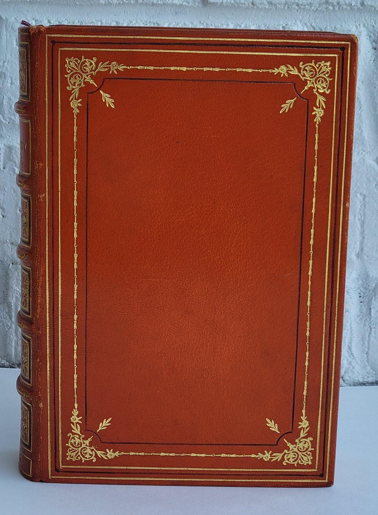 Ingoldsby Legends or Mirth & Marvals by Thomas Ingoldsby Esquire Illustrated br Authur Rackham — photograph 2.