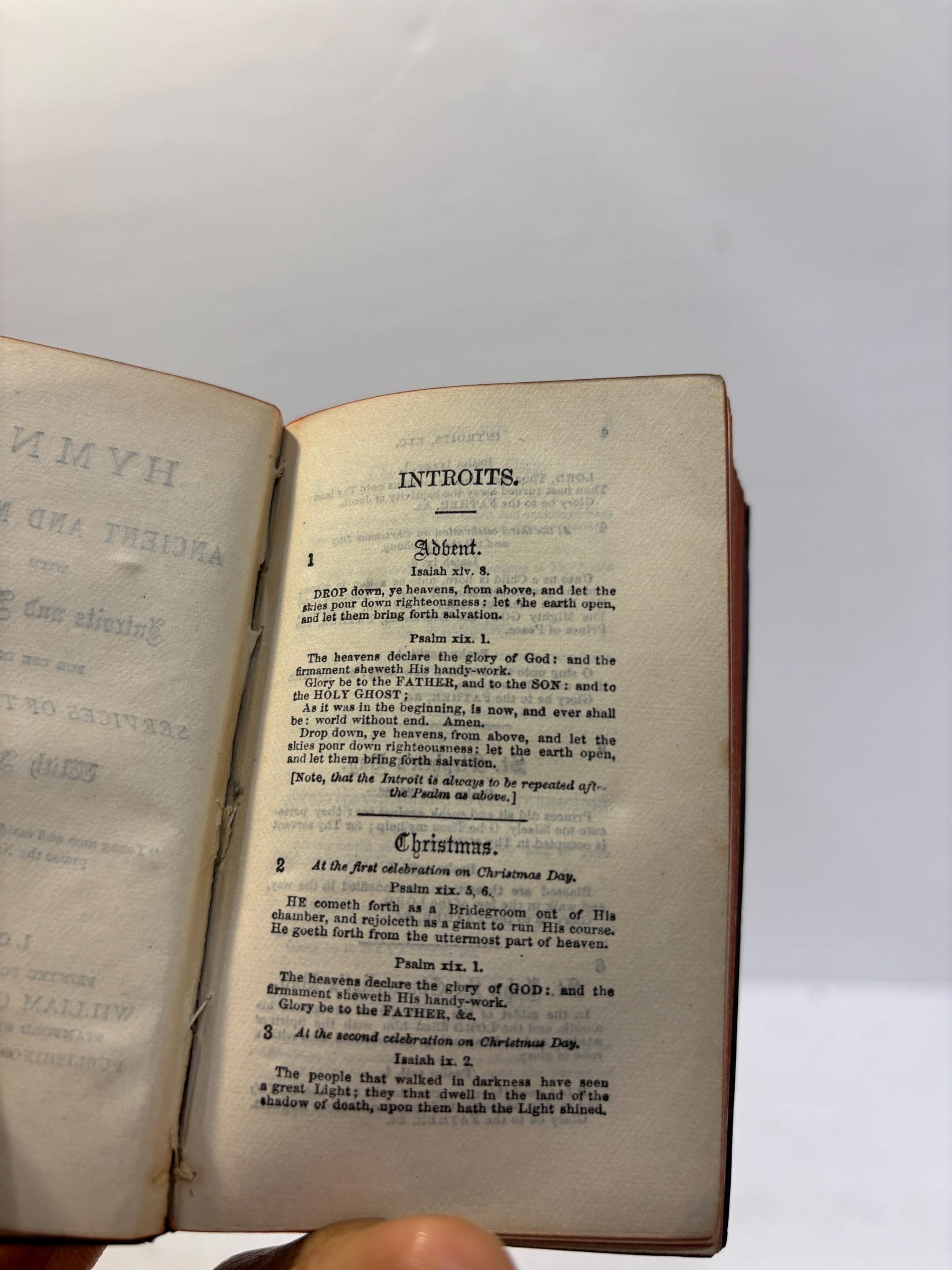 Set - The Book of Common Prayer, and Administration of The Sacraments, and other Rites and Ceremonies of the Church, According to the Use of the United Church of England -- Hymns Ancient and Modern with Introits and Anthems for use in the Church — photograph 5.