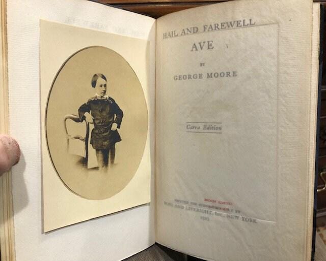 Works of George Moore / Carra Edition — photograph 8.
