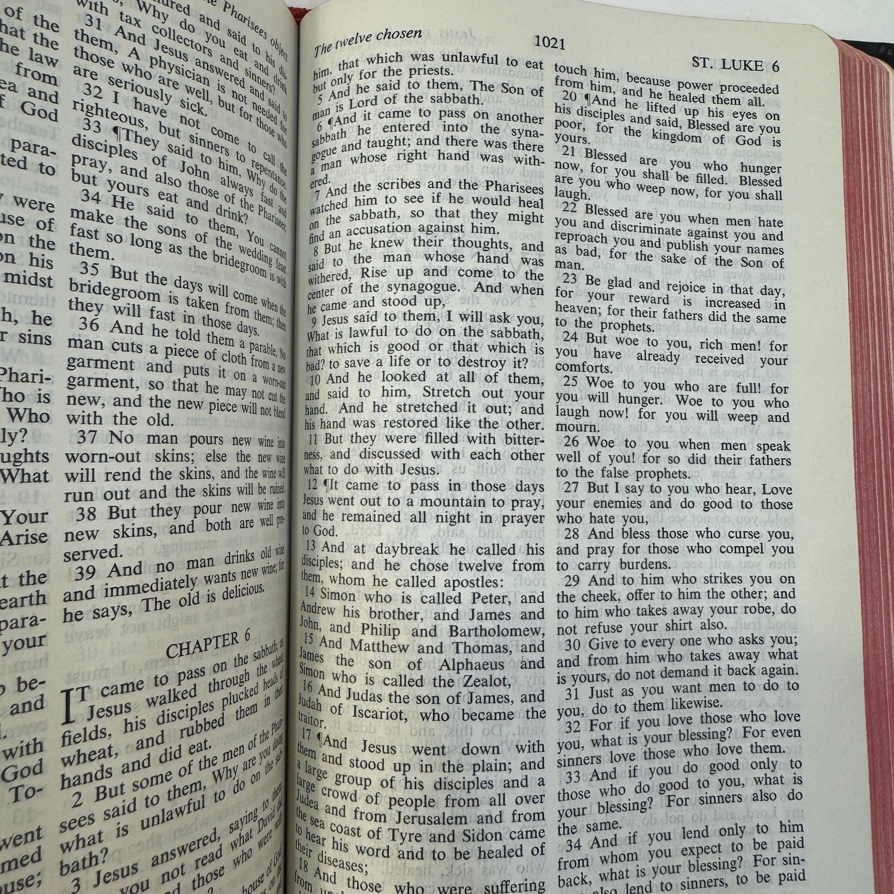 The Holy Bible Translated from Ancient Eastern Manuscripts, Abundant Life Edition, by George M. Lamsa & Oral Roberts (Ed.), 1961 — photograph 6.