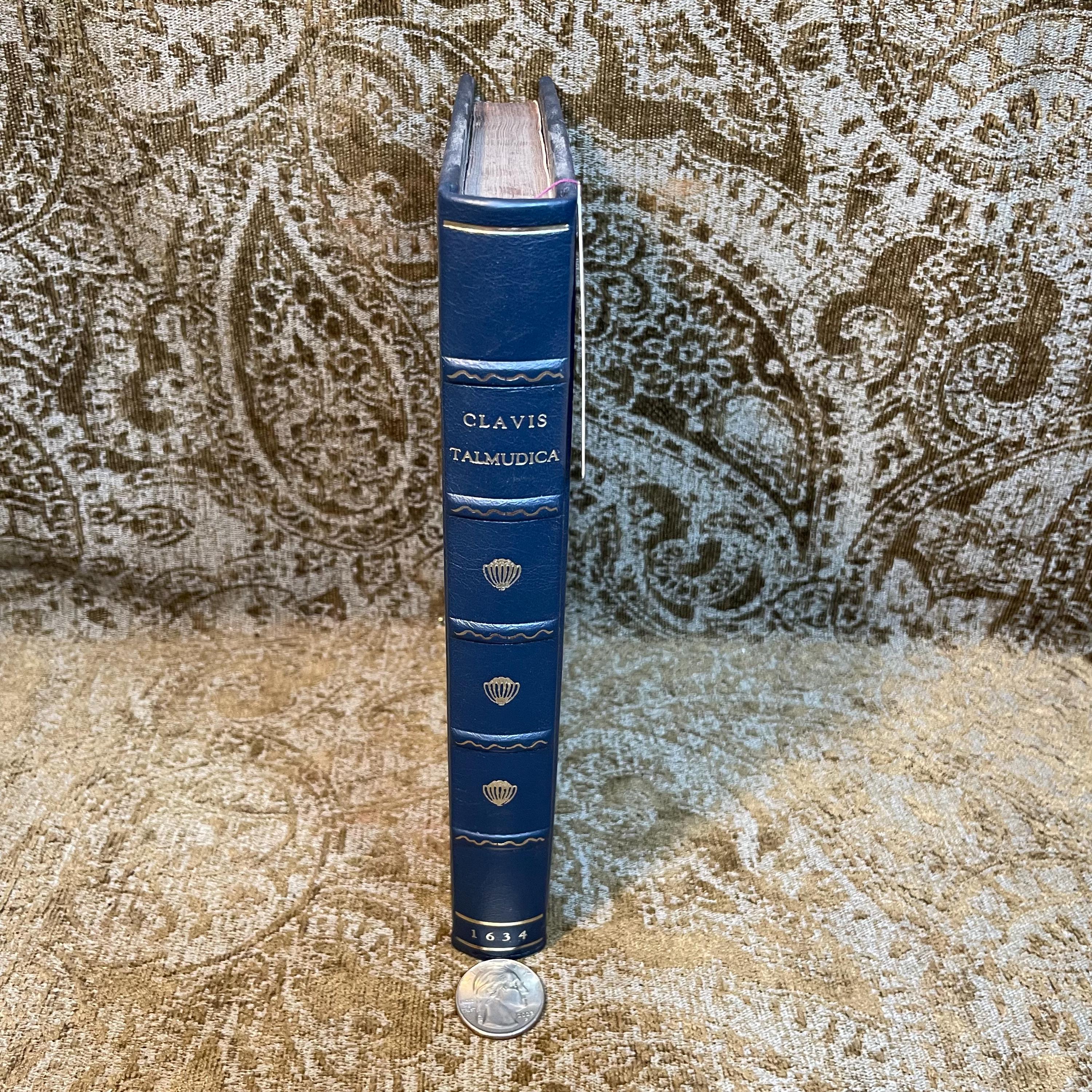 World Walks with the introduction to the Gemara Or, The Key to the Talmud