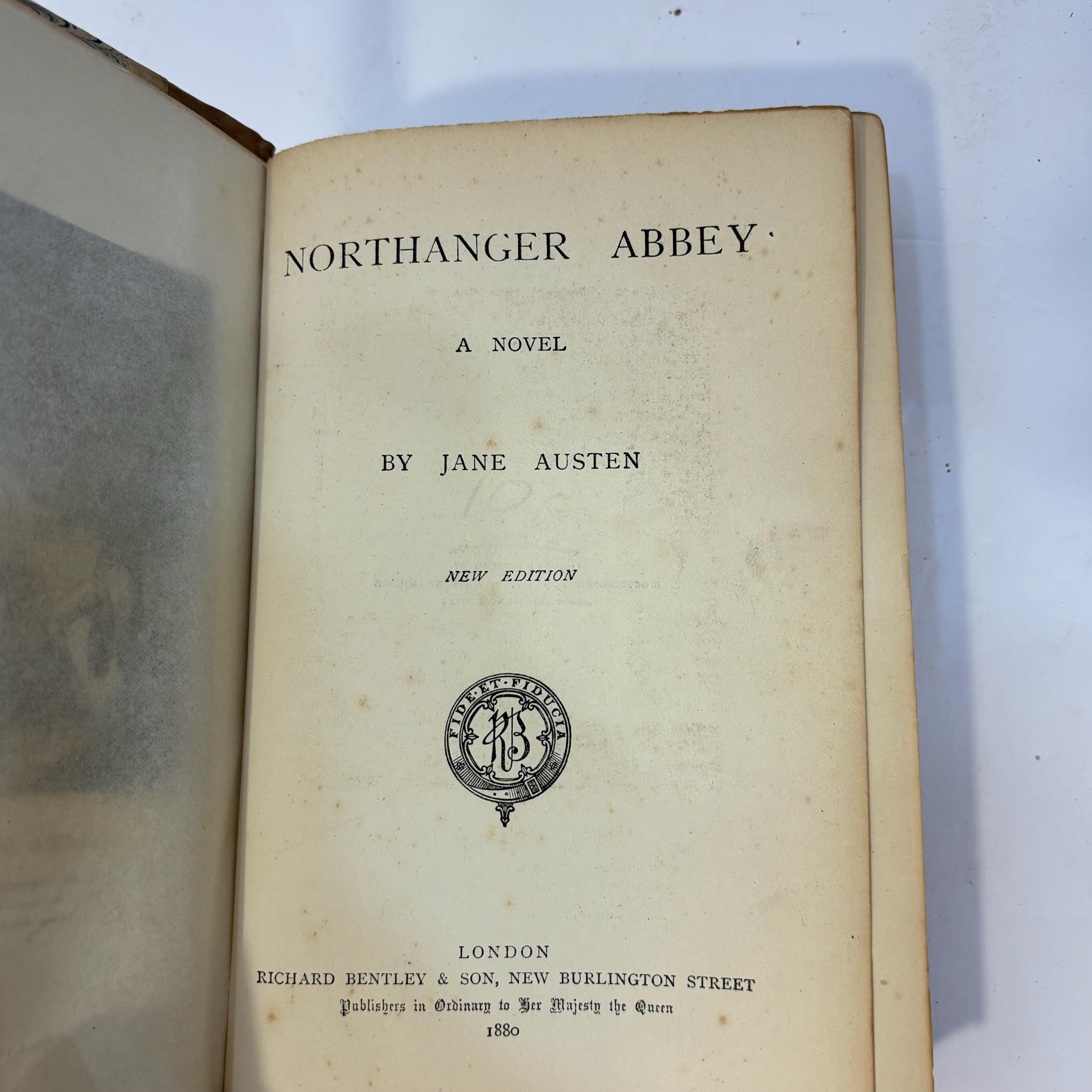 Northanger Abbey & Persuasion — photograph 2.
